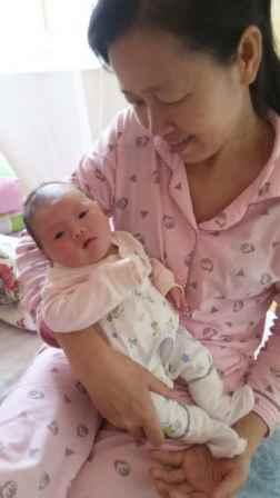 /李春枝月嫂的个人照片展示