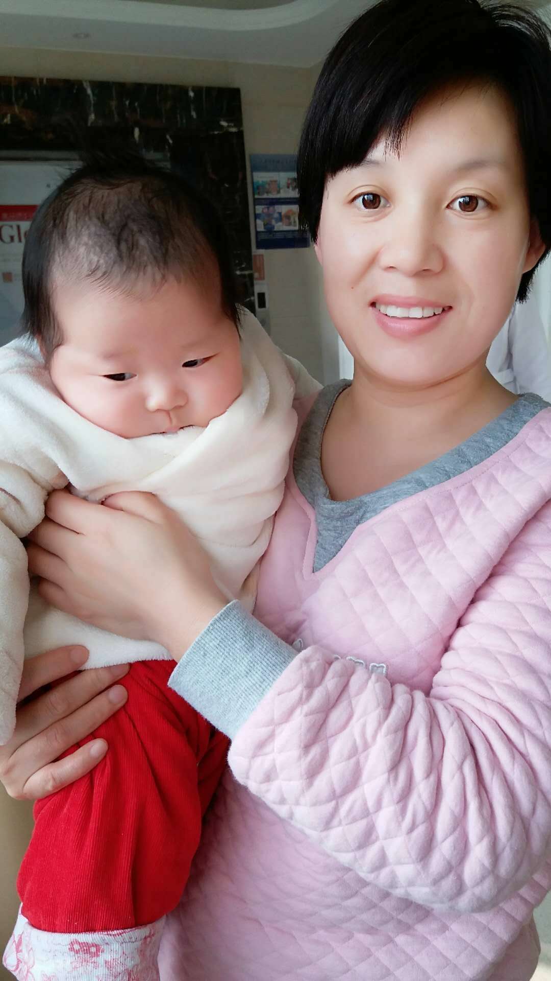 /孙慧敏月嫂的个人照片展示