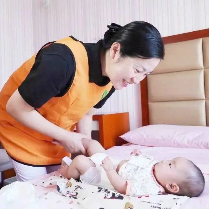 月子餐一.jpg