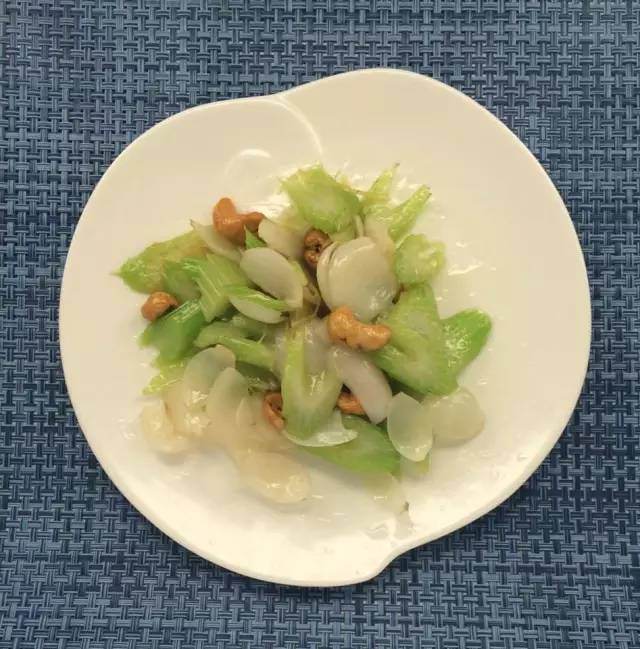 1667178516532892.jpg 月子餐一.jpg